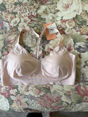 True triangle pink lace racerback bra. Size XL